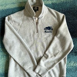 Roots 1/4 zip sweatshirt